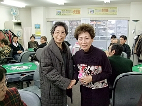 表彰式でガッチリ握手♪